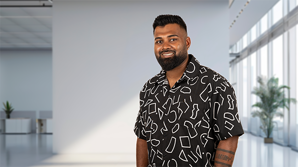 Porträt – Geerthi Aru